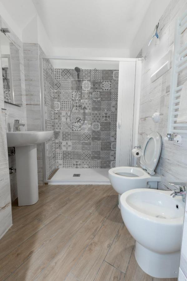 Casa Vacanze Da Maurizio Santa Flavia Bagian luar foto