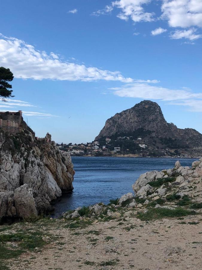 Casa Vacanze Da Maurizio Santa Flavia Bagian luar foto